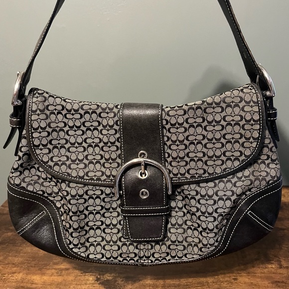Vintage Y2K Coach Signature C Soho Shoulder Bag Style 6808 - Picture 3 of 9